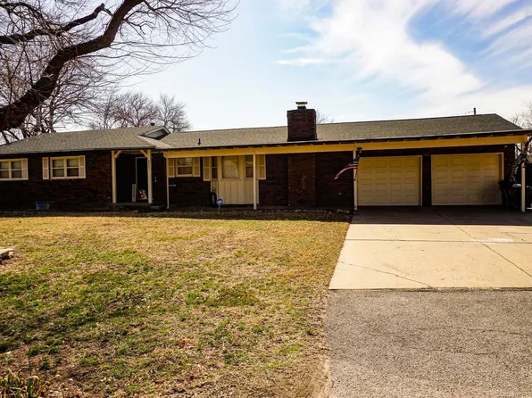 2231 N McLean Blvd, Wichita, KS 67204