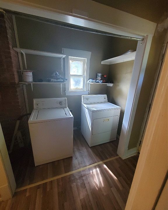 1st image of 324 Washington St