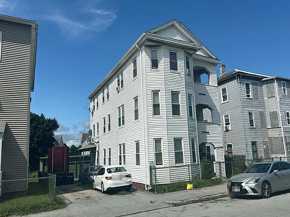 3rd image of 12 Perry Ave