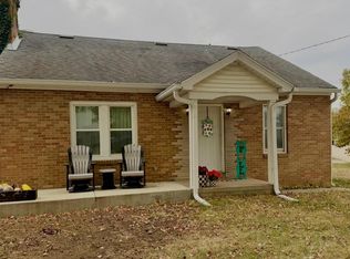 109 North St, Sherman, IL 62684