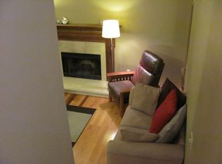 741 Robert Frost Dr, Branford, CT 06405