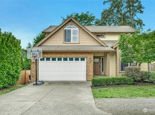 1015 N 29th St, Renton, WA 98056