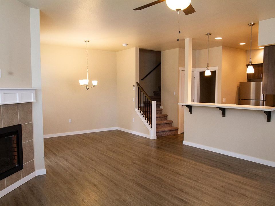 1st image of 20730 64th Street Ct E