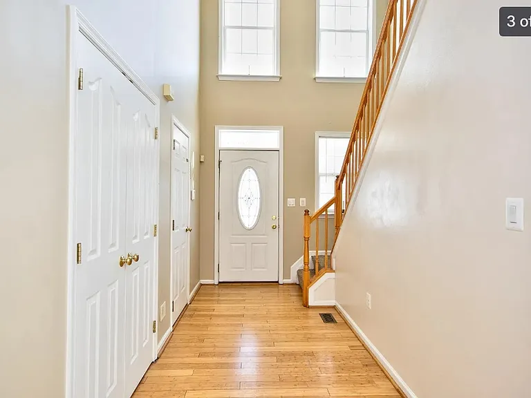 1017 W Viking Ct — Photo 3