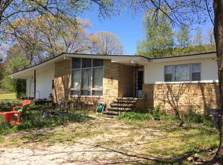 302 Dixon St, Melbourne, AR 72556