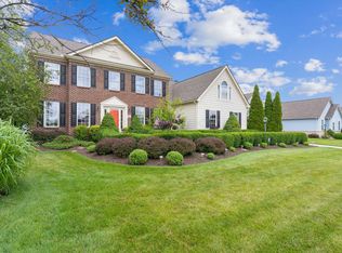 7671 Early Meadow Rd, Westerville, OH 43082