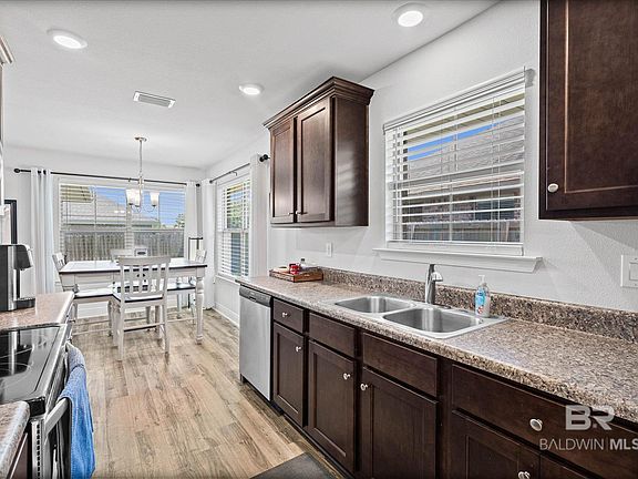 5th image of 22420 Respite Ln