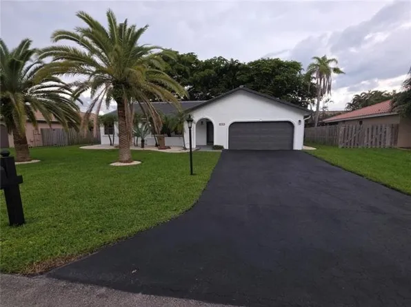 6701 W Wedgewood Ave, Davie, FL 33331