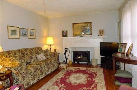 4th image of 7801 W 64th St