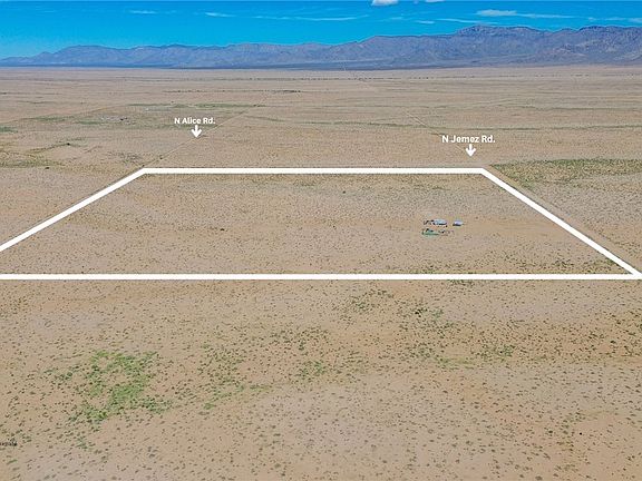 2nd image of 12393 Jemez Road
