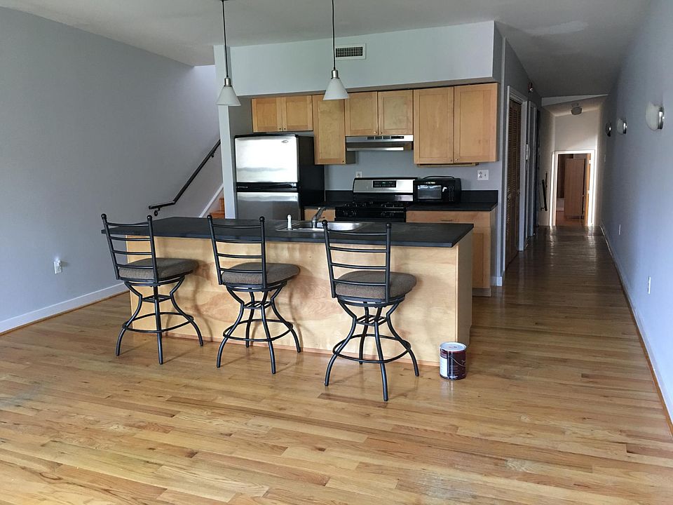 1st image of 1620 South St #3
