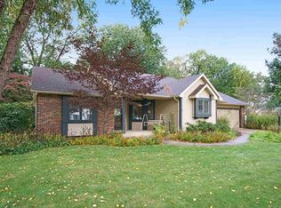 51785 Meadow Wood Ct, South Bend, IN 46628