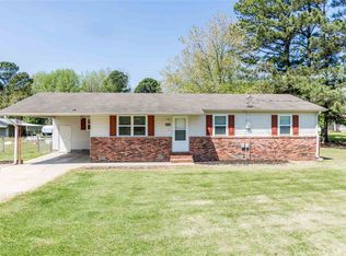 810 Spring Grove Rd, Paragould, AR 72450