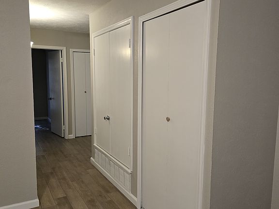 5th image of 6721 Oriole Ct