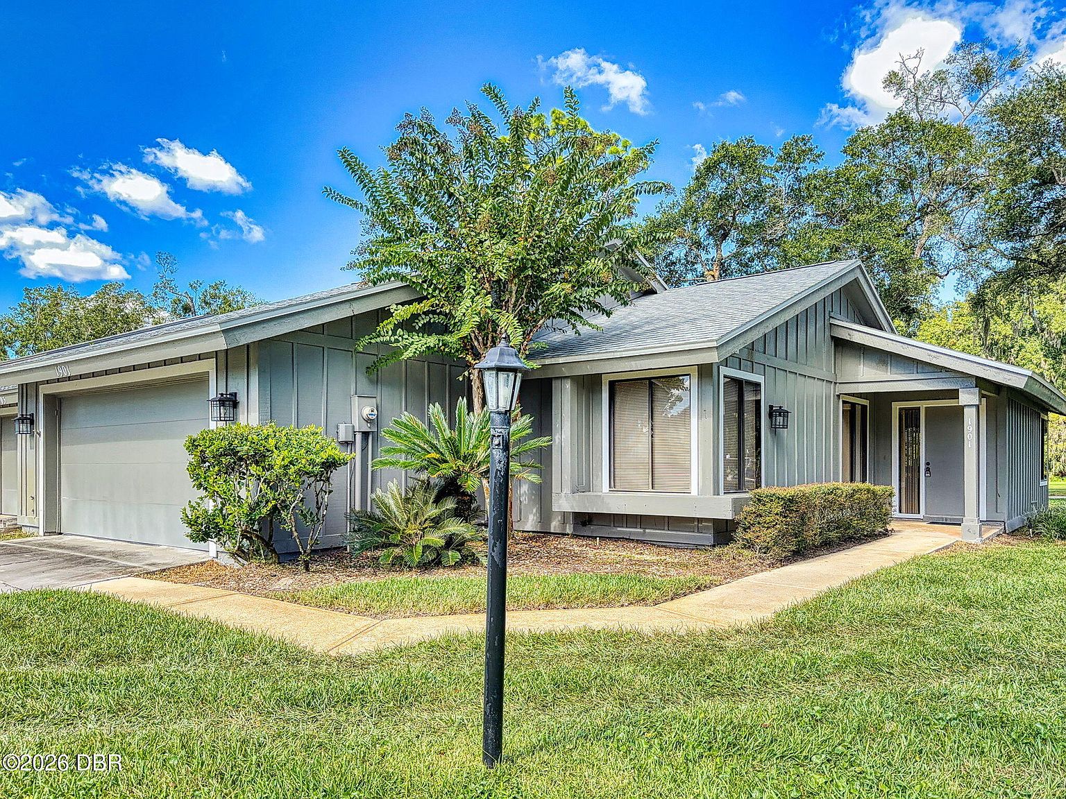 1901 Goldenrod Way — Spruce Creek Country Club
