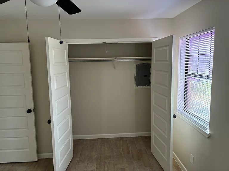 3001 E Price St #9 — Photo 11