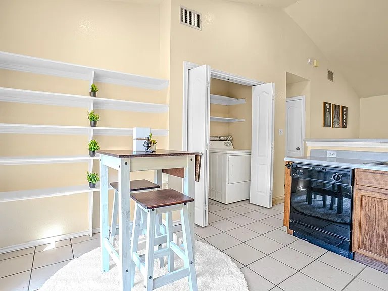11901 Swearingen Dr #113 — Photo 11