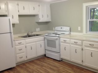 23 Monadnock St APT 1, Troy, NH 03465