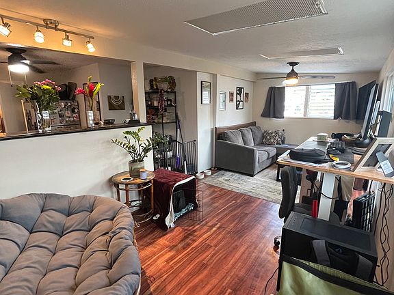 Flexible living space, open kitchen concept