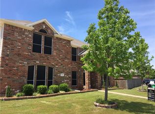 2981 Hideaway Dr, Grand Prairie, TX 75052