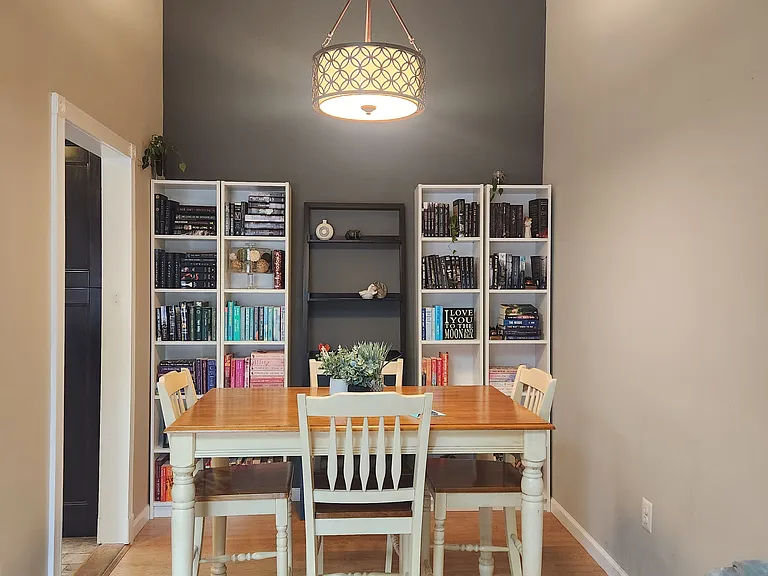 330 Penns Way — Photo 4