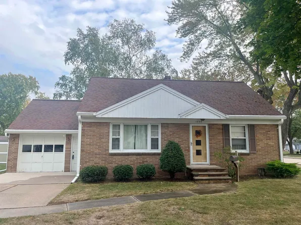 1004 Marshall Ave, Green Bay, WI 54303