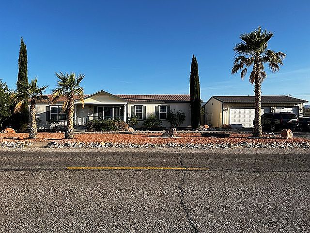 2nd image of 1760 E Spring Rain Dr