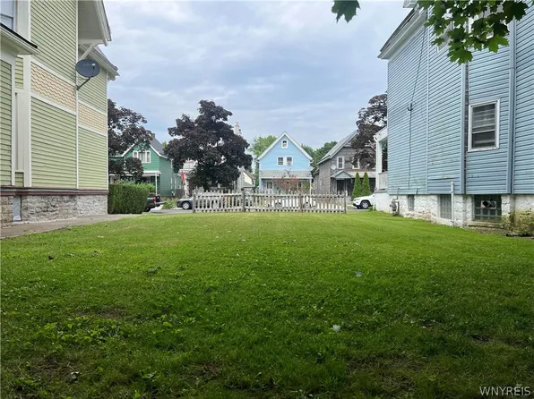 172 14th St #5, Buffalo, NY 14213