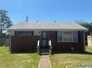 1124 E Augusta Ave, Petersburg, VA 23803