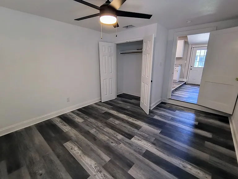 2304 Palmer Dr — Photo 21