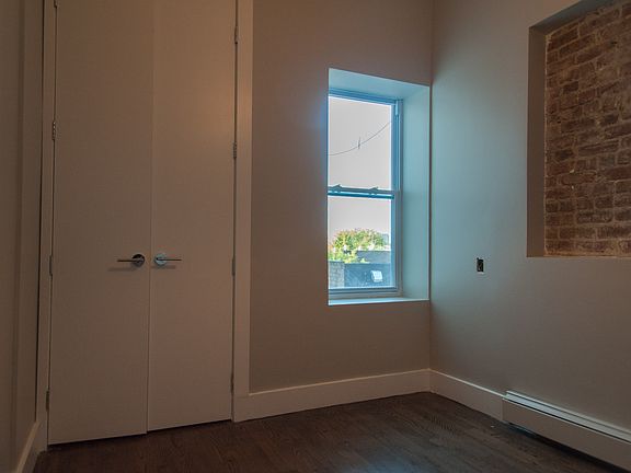 3rd image of 1350 Putnam Ave APT 3F