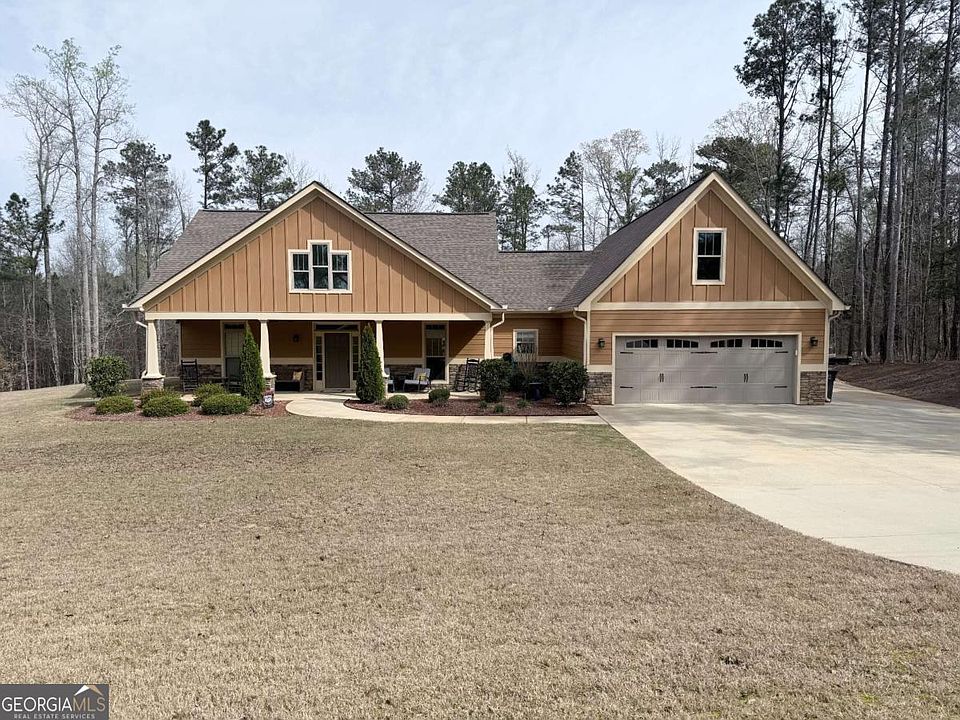 1st image of 160 Hickory Ln