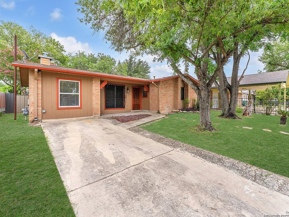 1st image of 1842 Laven Dr.