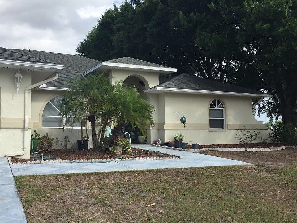 1st image of 6001 Glens Ct