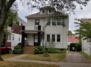 1342-44 Beaconsfield Ave, Grosse Pointe Park, MI 48230