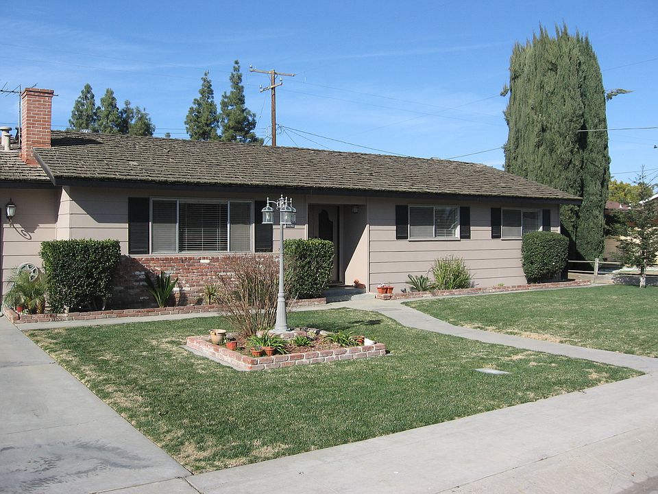 1st image of 2605 S Linda Vista St