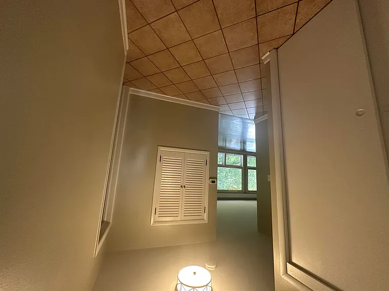 2532 Roundtop Rd NW — Photo 4
