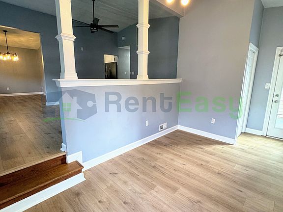 4th image of 420 Beacon Hill Cir