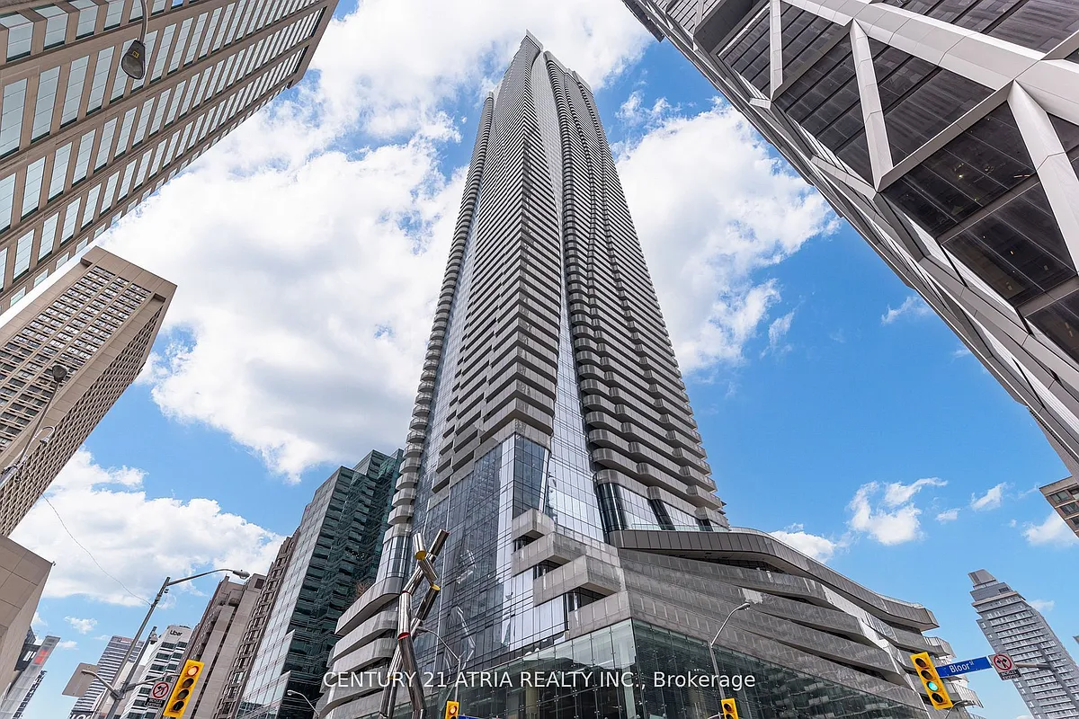 Building Photo - 1 Bloor St E #2104