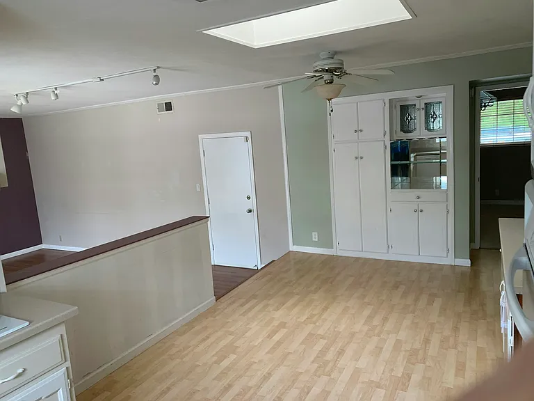 1537 Heartwood Dr — Photo 14