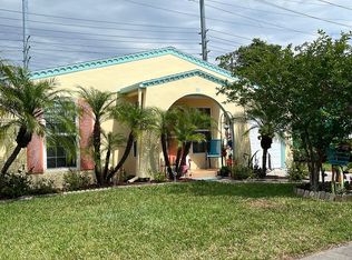 19 Sandpiper Dr, Dunedin, FL 34698