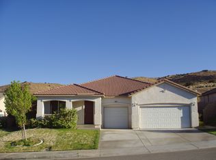 4012 Sunkist St, Palmdale, CA 93551