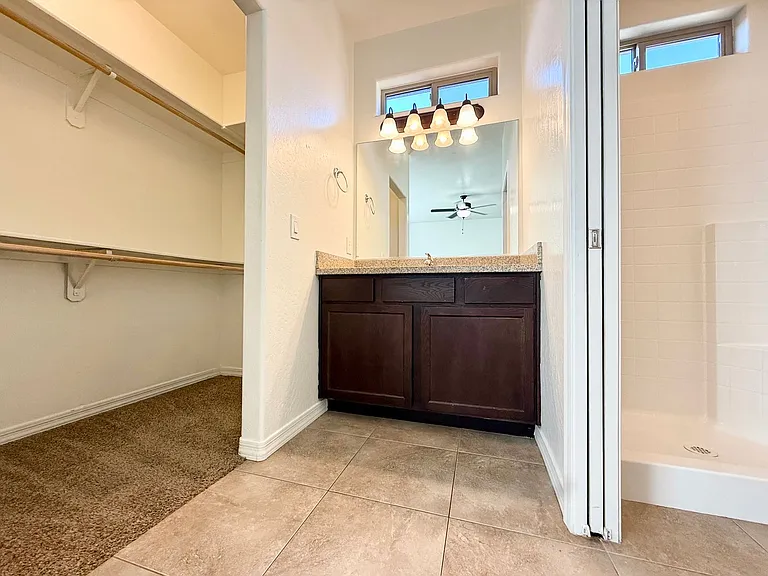 8195 E Ashley Dr — Photo 8