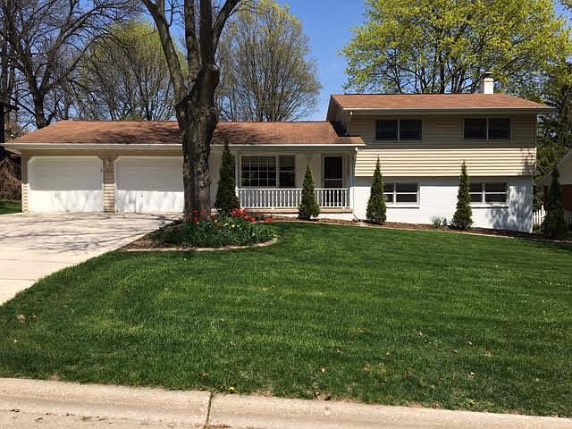 1st image of 1664 Birchwood Dr
