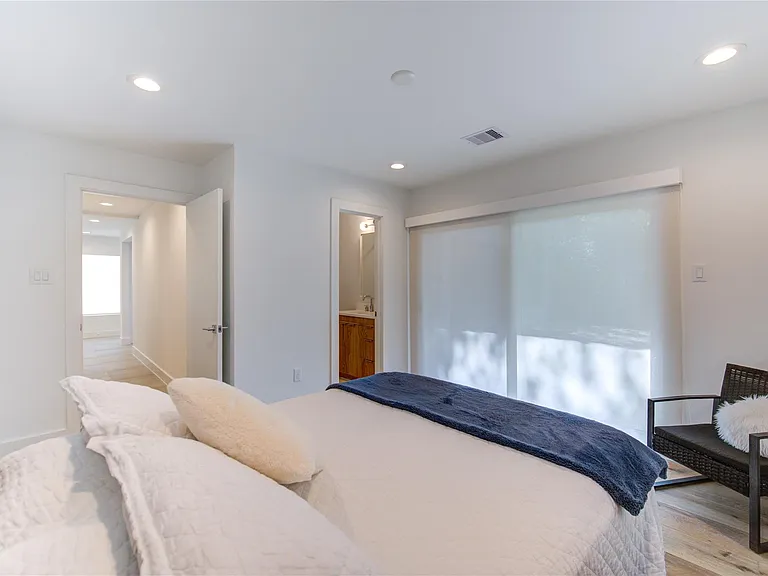 303 Isolde Dr — Photo 18