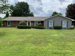 9829 Berkshire Ln, Fort Wayne, IN 46804
