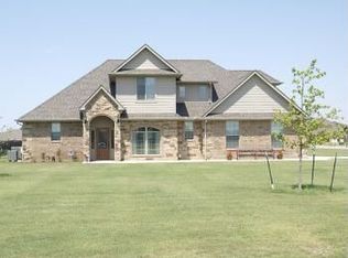 1221 Wisteria Ln, Elgin, OK 73538