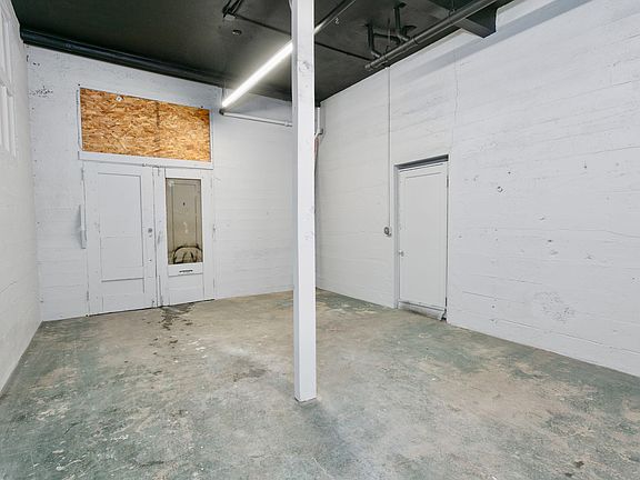 5th image of 3502 McKinley Ave #3502C