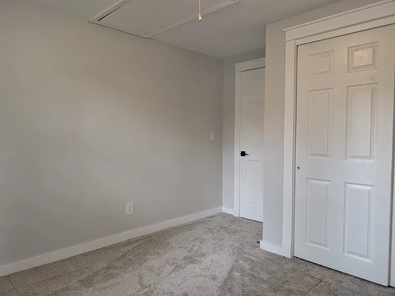 1575 W Butte Des Morts Beach Rd — Photo 34