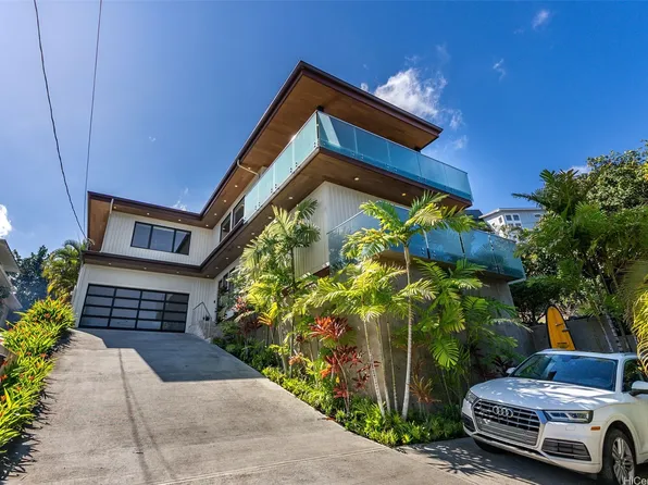 851 Aalapapa Dr, Kailua, HI 96734